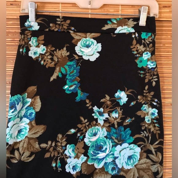Minerva Straight Skirt Turquoise Floral Patter Size Tag Missing See Measurements - Picture 2 of 5